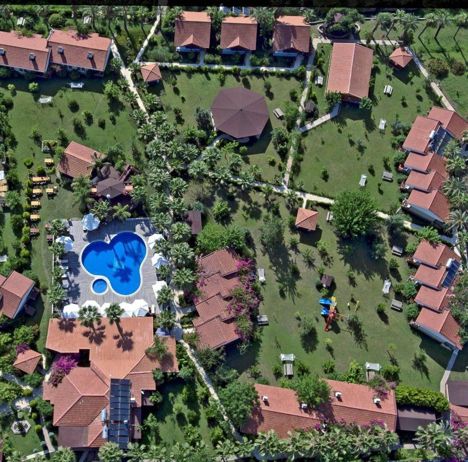 Nerissa Hotel Çıralı Ngoại thất bức ảnh