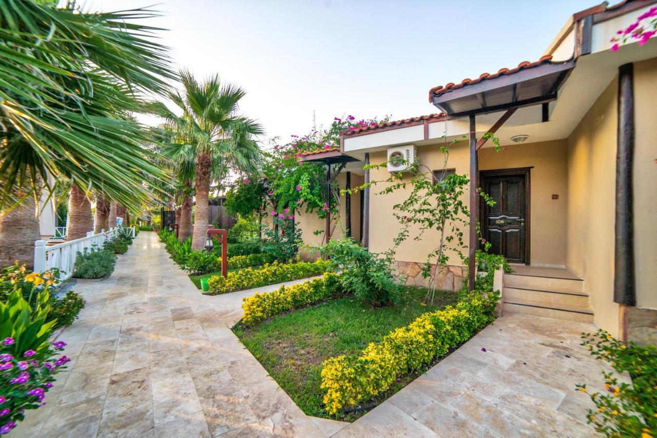 Nerissa Hotel Çıralı Ngoại thất bức ảnh